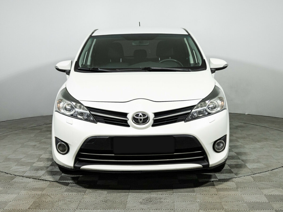 Купить Toyota Verso I Рестайлинг, 2013, 364 431 км, фото №2