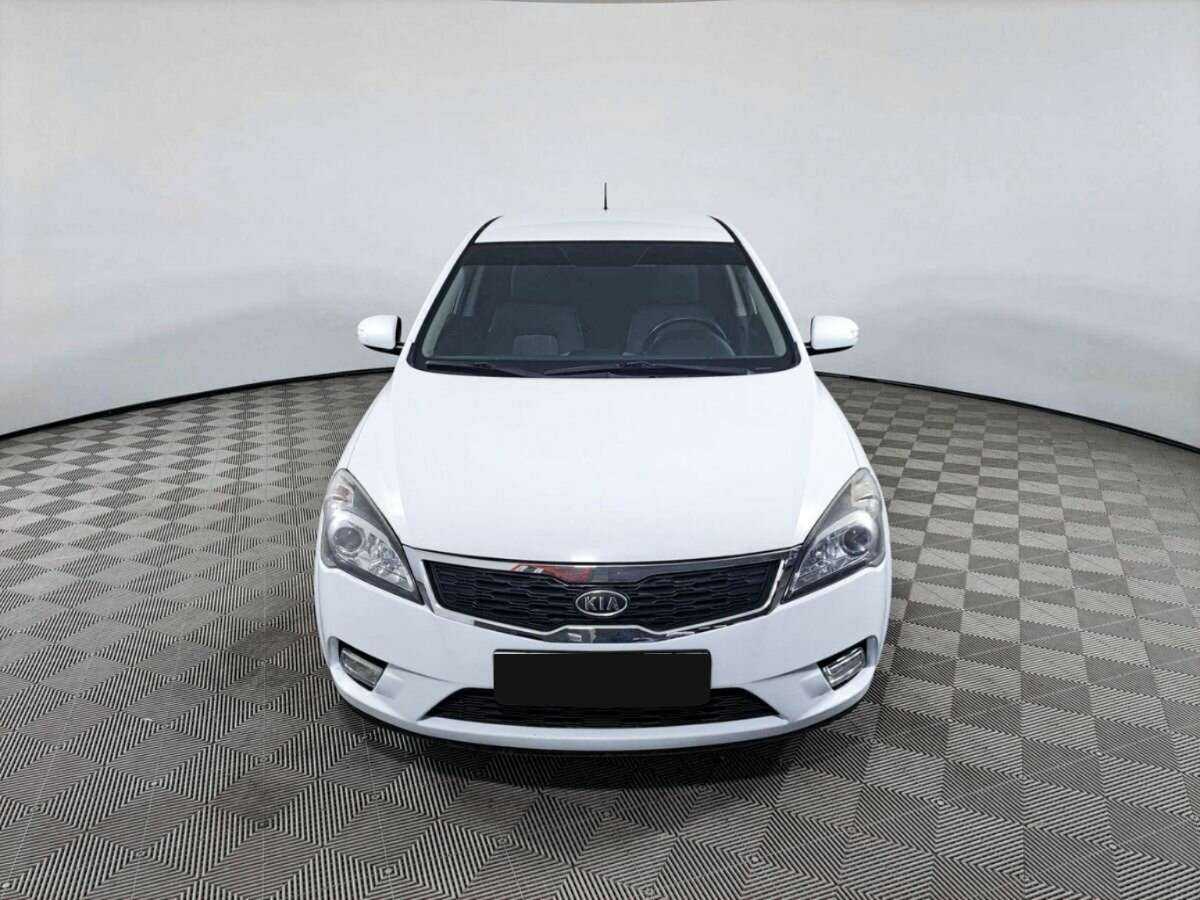 Купить Kia Ceed, 2010, 237 014 км, фото №2
