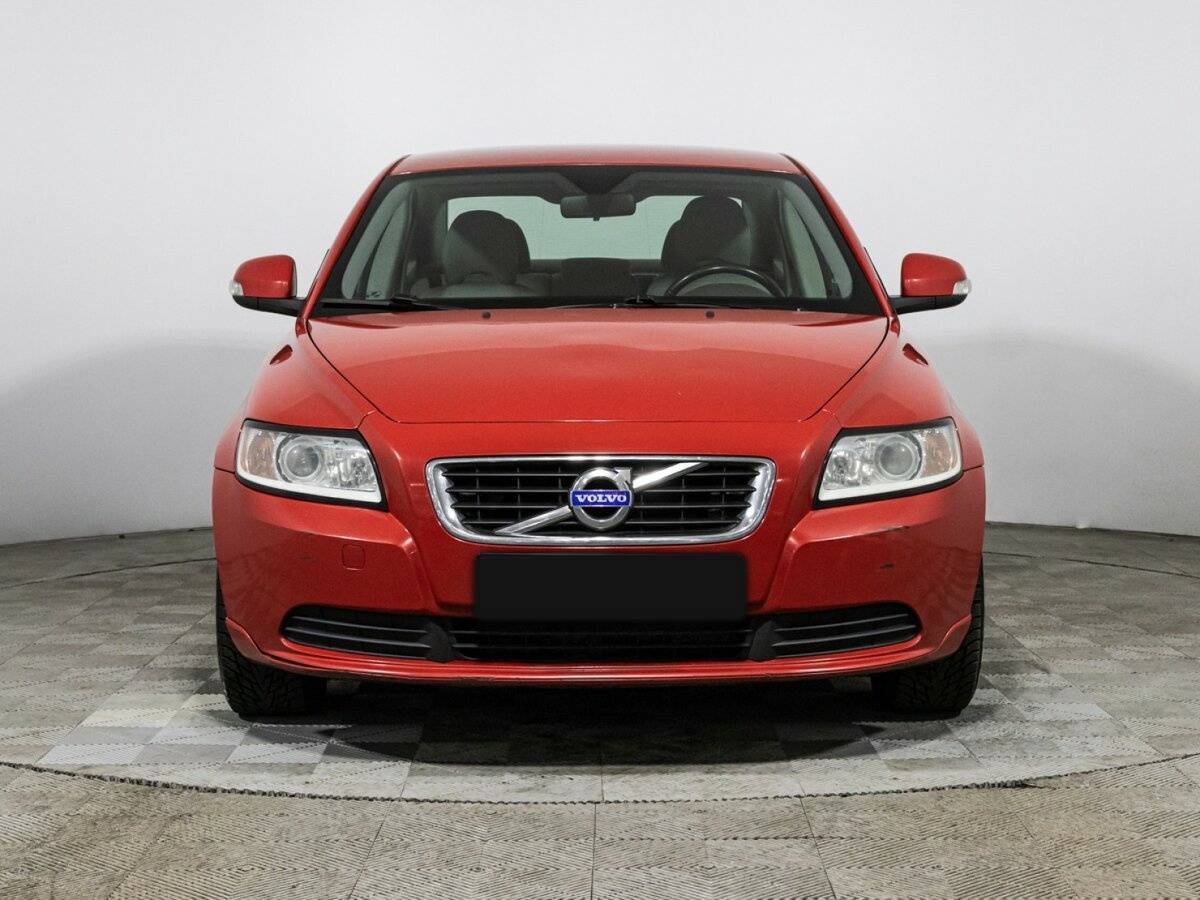 Купить Volvo S40, 2011, 191 100 км, фото №2