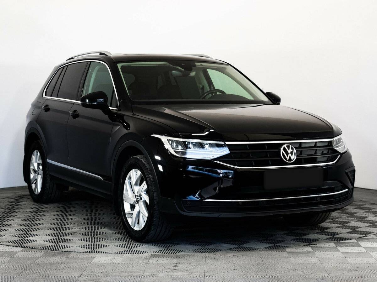 Купить Volkswagen Tiguan, 2021, 102 567 км, фото №2