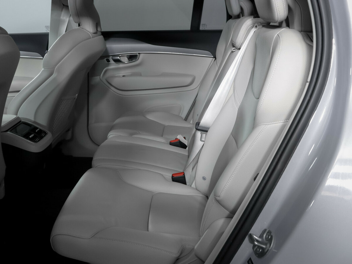 Купить Volvo XC90 II Рестайлинг 1, 2023, 5 100 км, фото №10