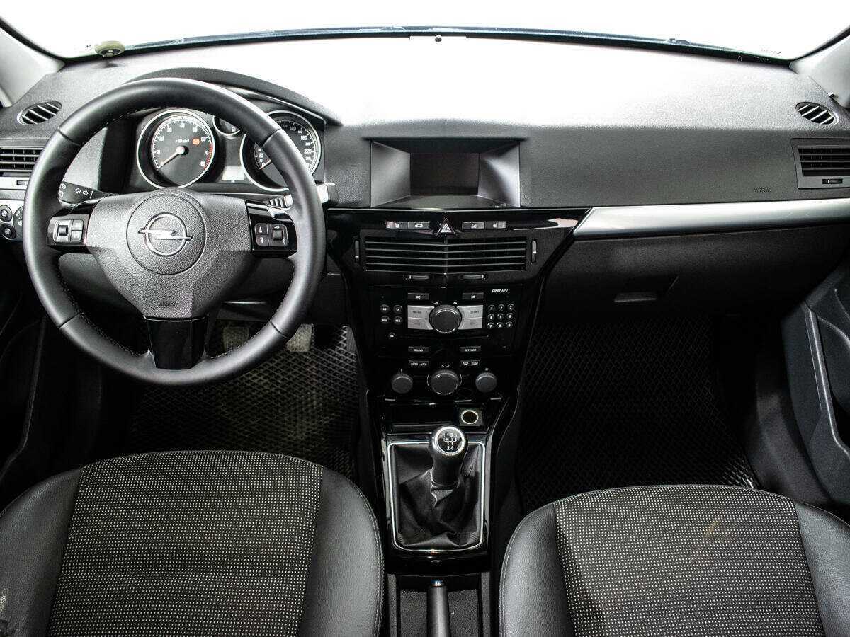 Купить Opel Astra, 2011, 212 534 км, фото №11
