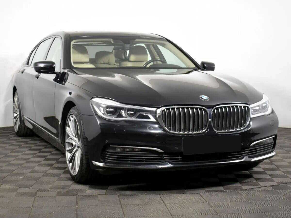 Купить BMW 7 серии 750i xDrive, 2017, 111 146 км, фото №2