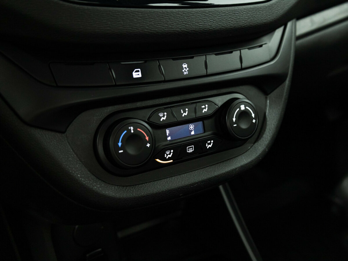 Купить Lada (ВАЗ) Vesta I, 2020, 47 937 км, фото №15