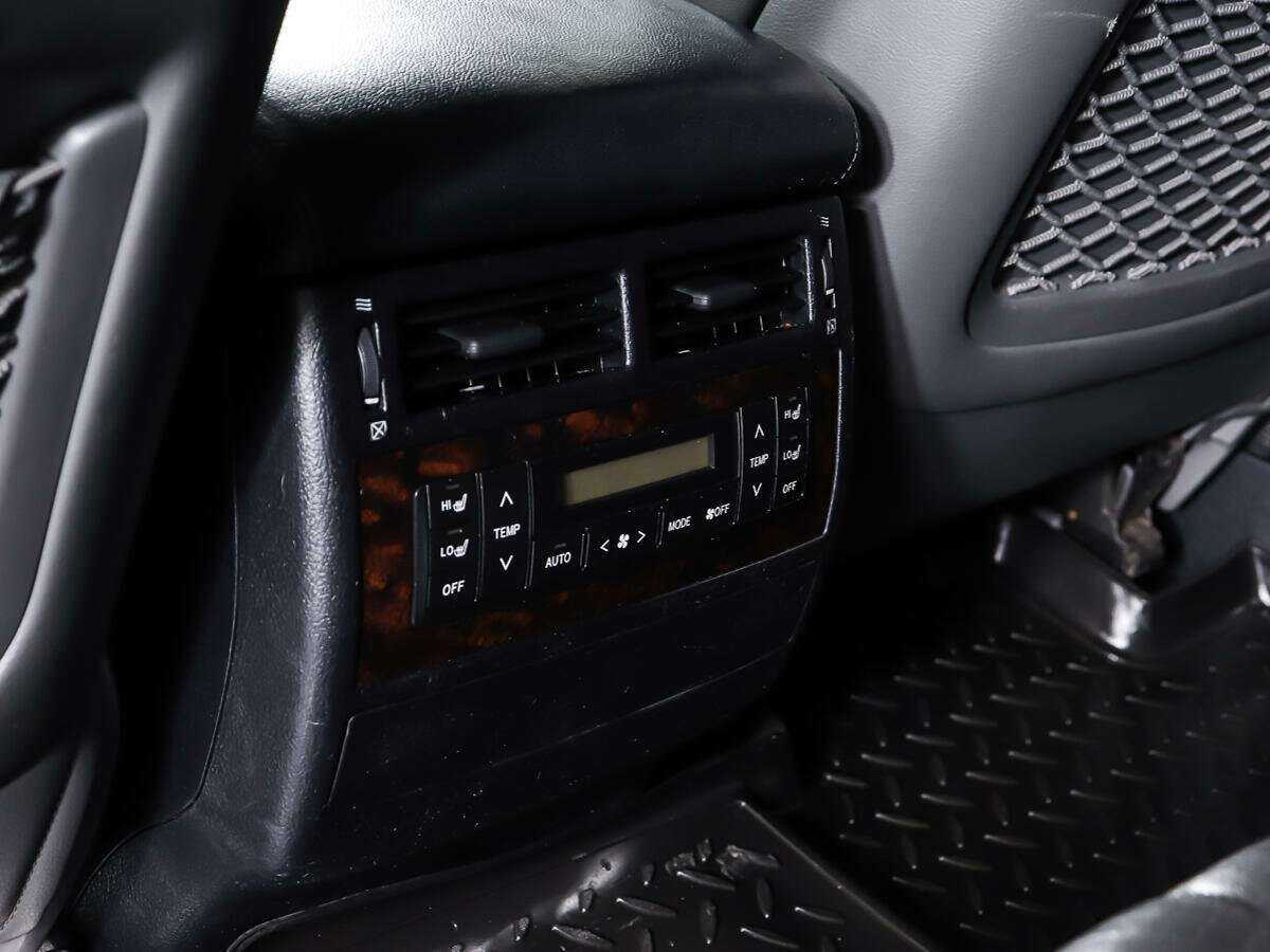 Купить Toyota Land Cruiser, 2010, 289 212 км, фото №19