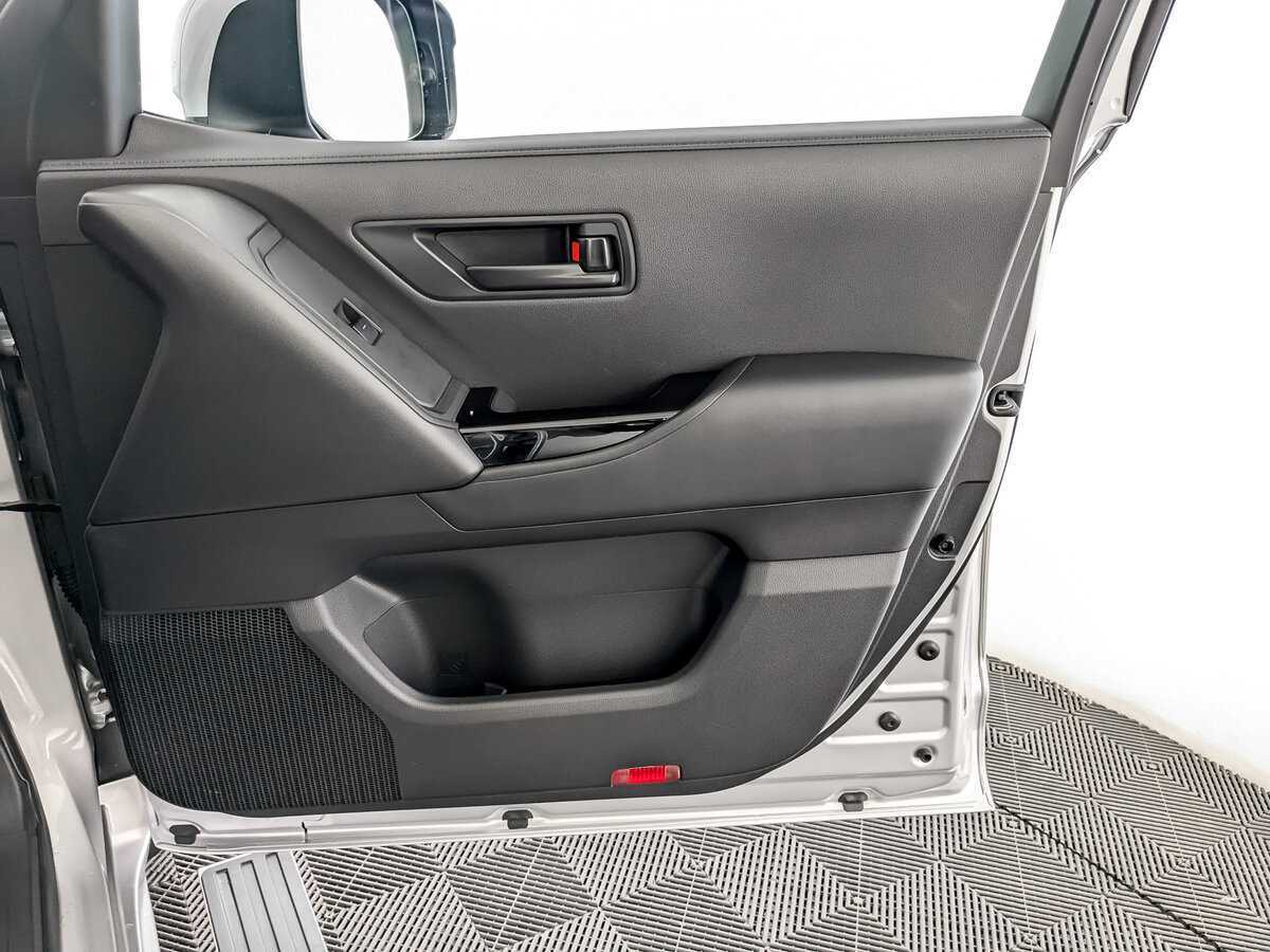 Купить Toyota Land Cruiser, 2022, 41 133 км, фото №25