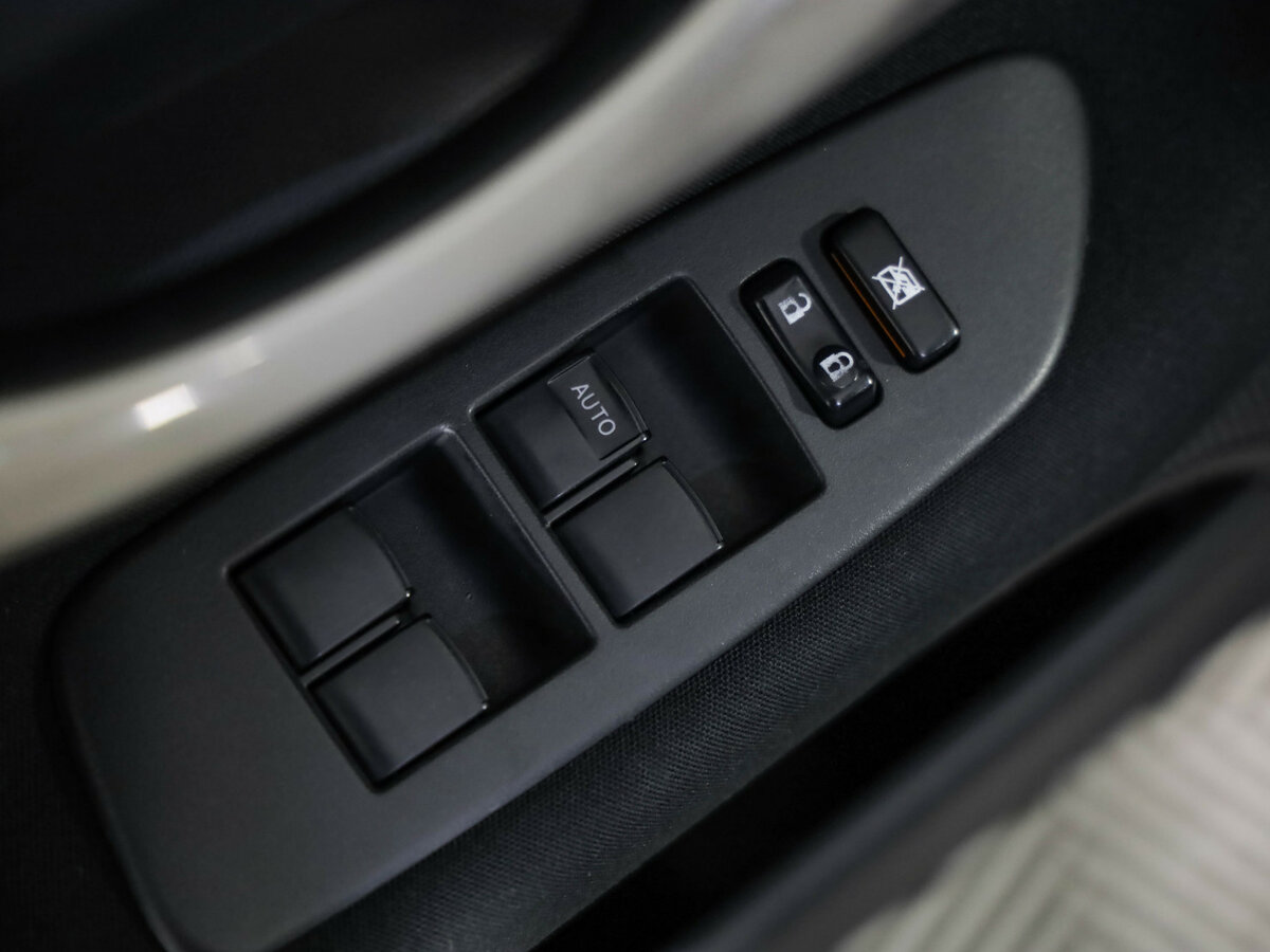 Купить Toyota Auris I, 2007, 405 393 км, фото №3