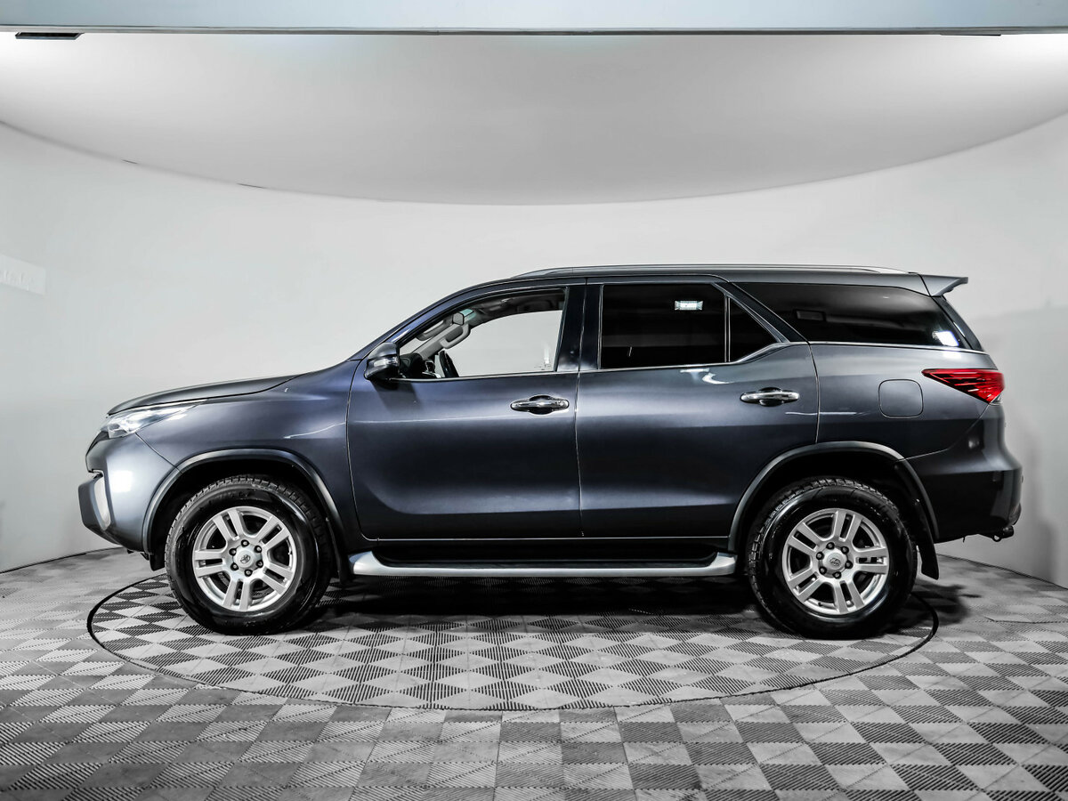 Купить Toyota Fortuner II, 2017, 126 805 км, фото №8