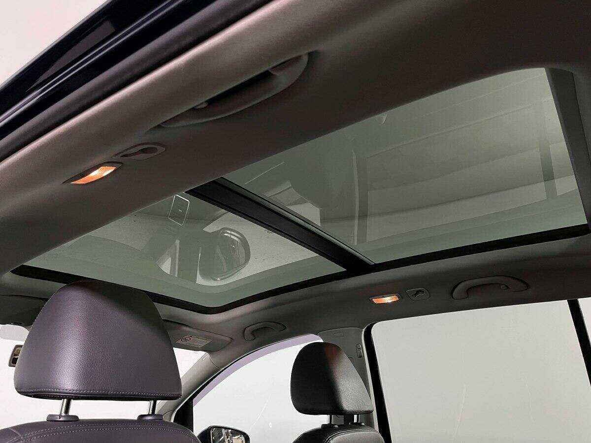 Купить Volkswagen Touran, 2012, 151 846 км, фото №15