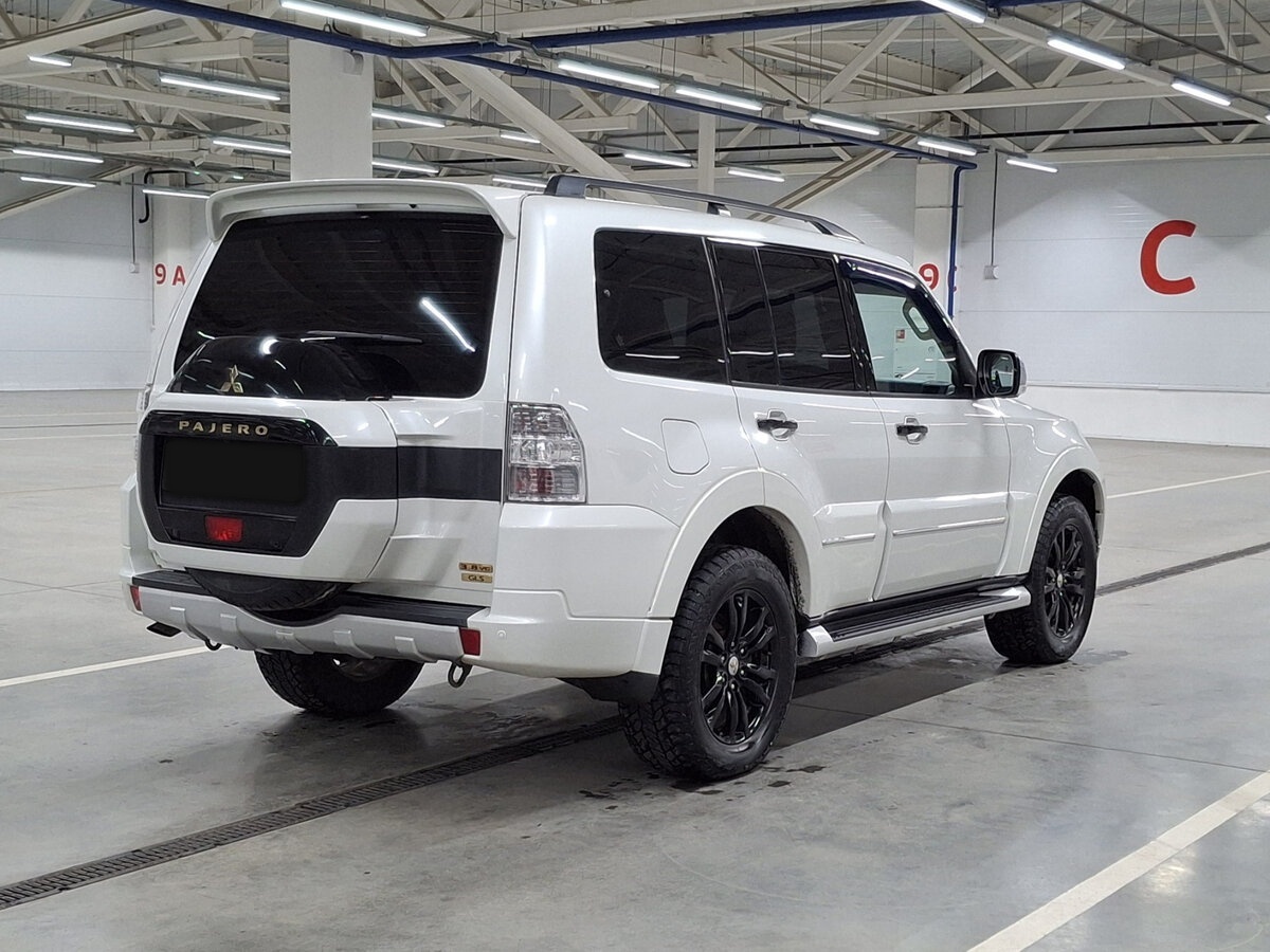 Купить Mitsubishi Pajero IV Рестайлинг 2, 2020, 108 047 км, фото №5