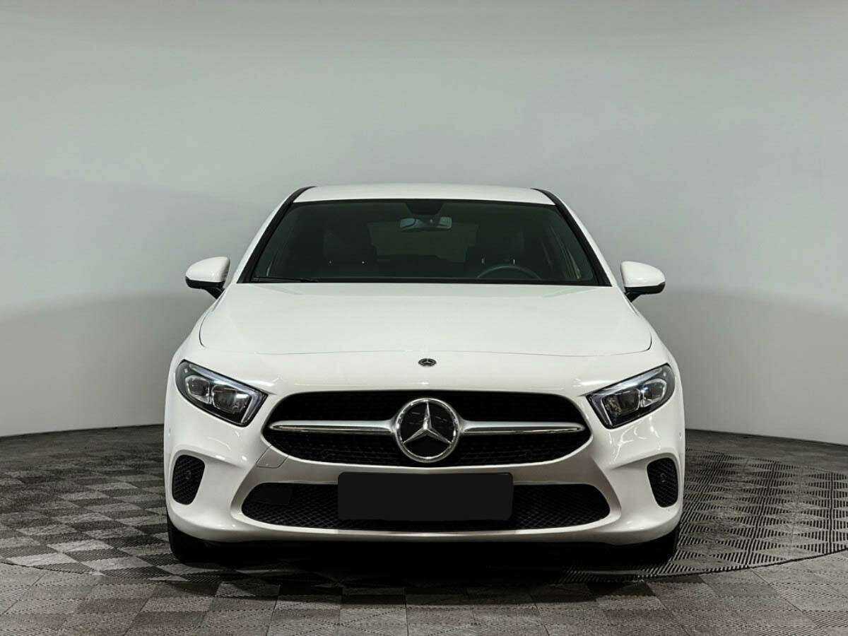 Купить Mercedes-Benz A-Класс 200, 2018, 29 000 км, фото №2