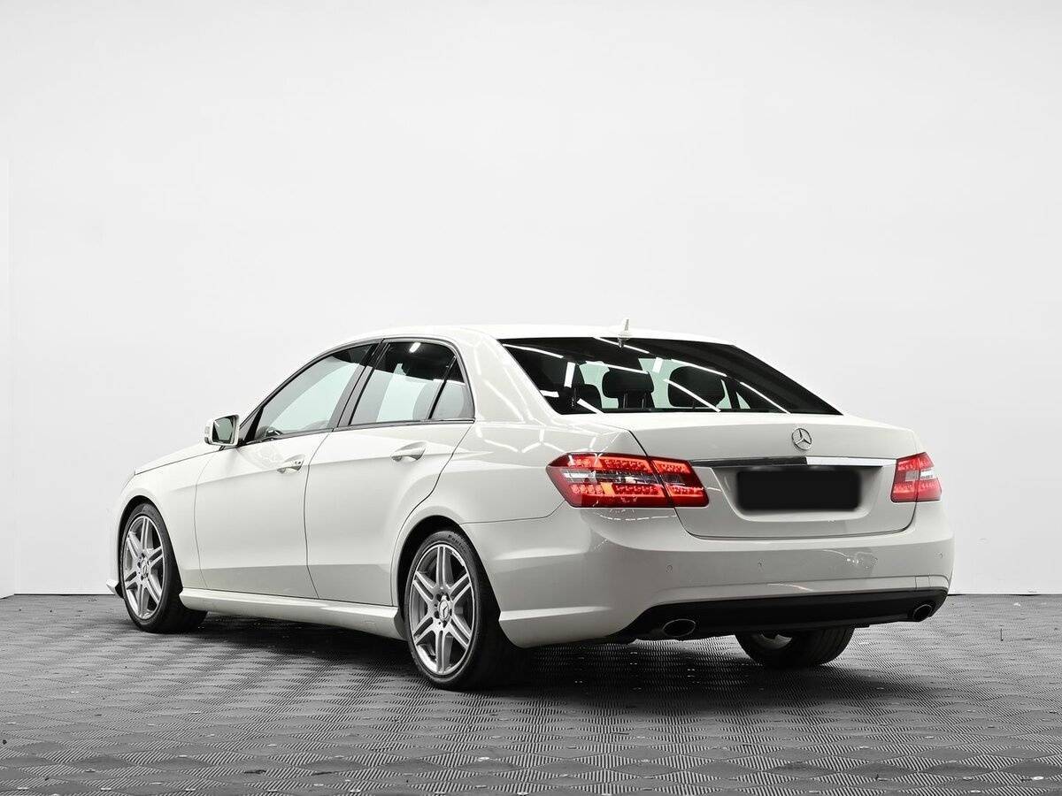 Купить Mercedes-Benz E-Класс 200 7G-Tronic, 2011, 159 000 км, фото №3
