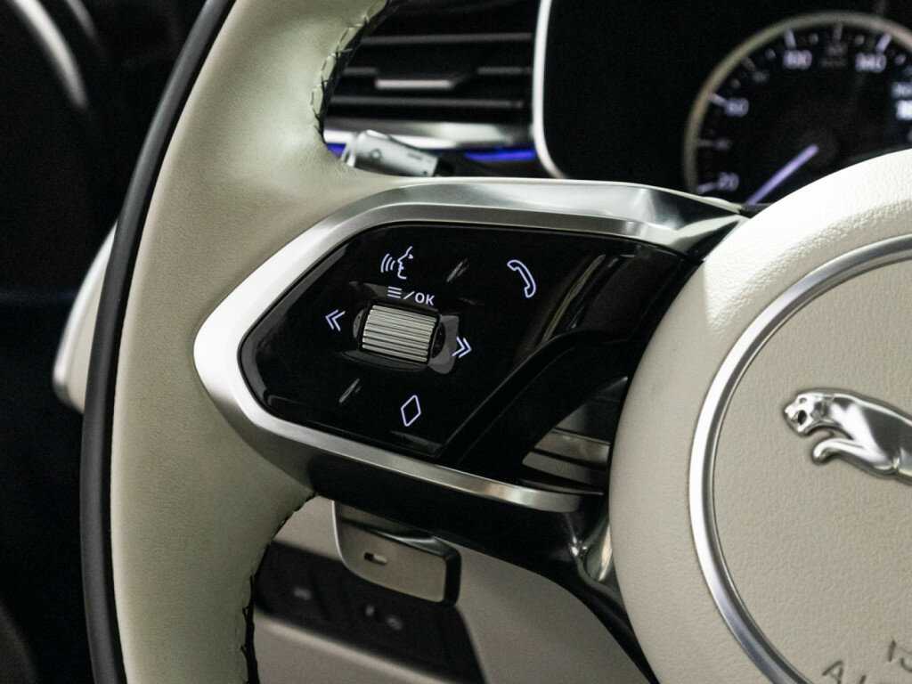 Купить Jaguar F-Pace, 2022, 26 425 км, фото №22
