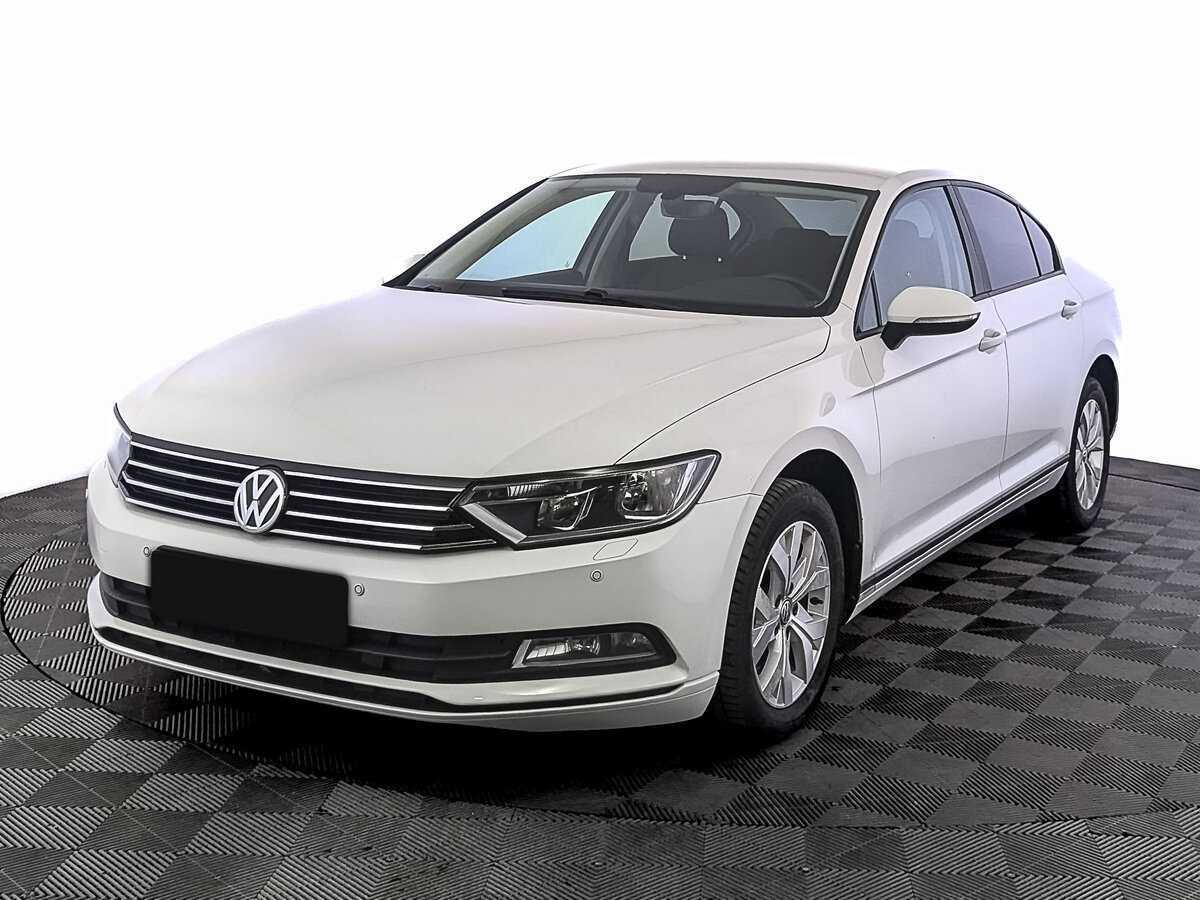 Купить Volkswagen Passat, 2017, 120 532 км, фото №1