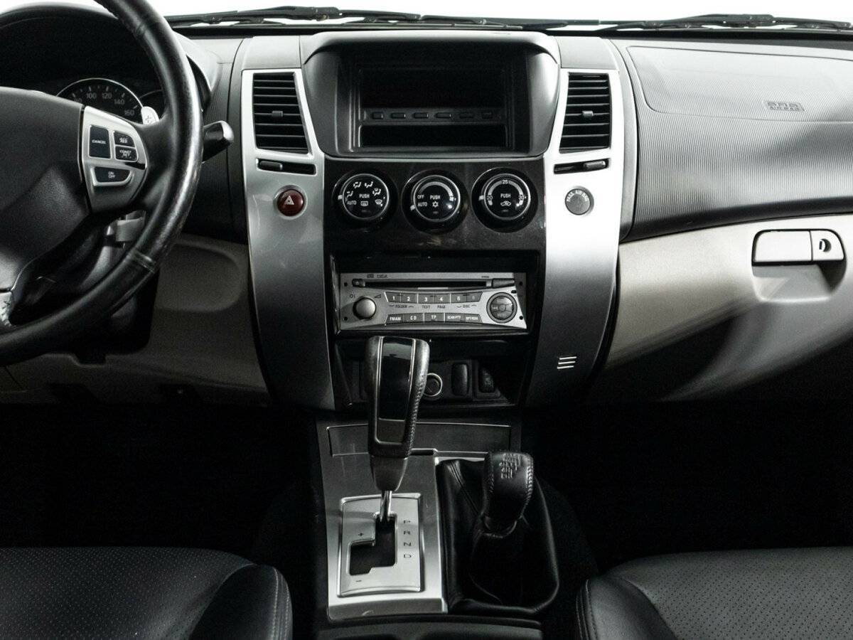 Купить Mitsubishi Pajero Sport, 2011, 232 708 км, фото №14