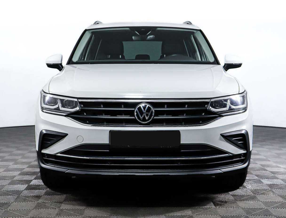 Купить Volkswagen Tiguan, 2021, 38 447 км, фото №2