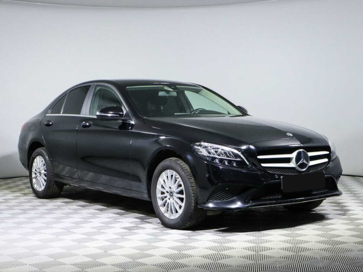 Купить Mercedes-Benz C-Класс 180, 2018, 59 000 км, фото №3