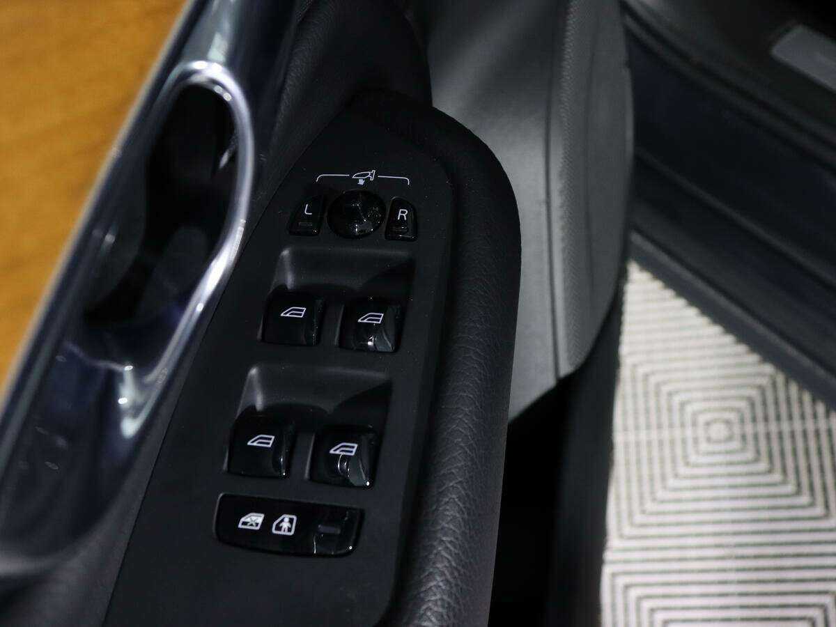 Купить Volvo XC90 Recharge, 2020, 48 964 км, фото №17