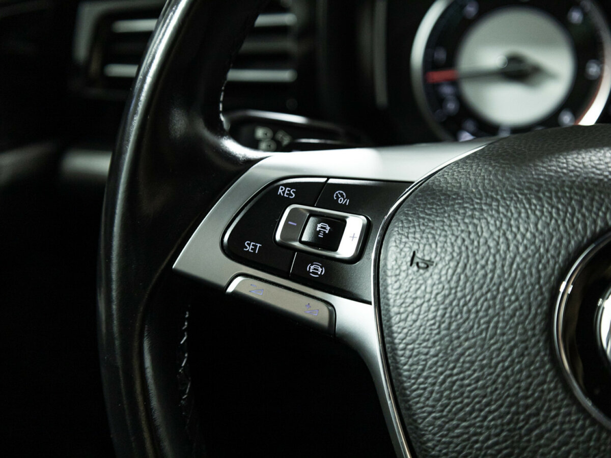 Купить Volkswagen Touareg III, 2018, 95 804 км, фото №18