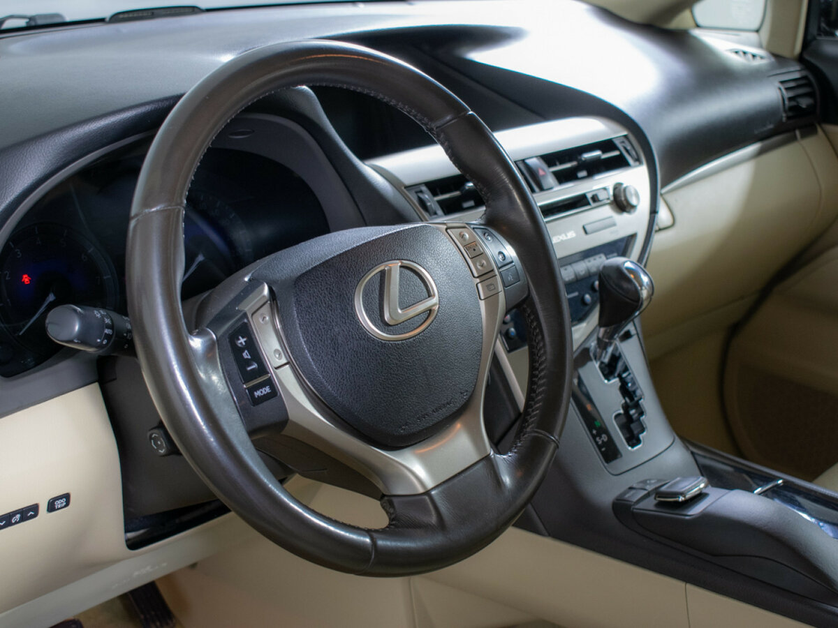 Купить Lexus RX 270 III Рестайлинг, 2015, 215 764 км, фото №13