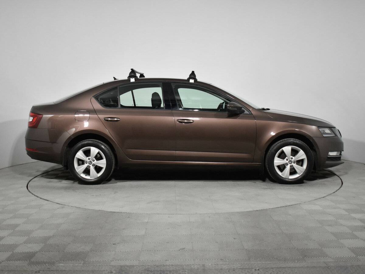 Купить Skoda Octavia, 2017, 147 914 км, фото №4