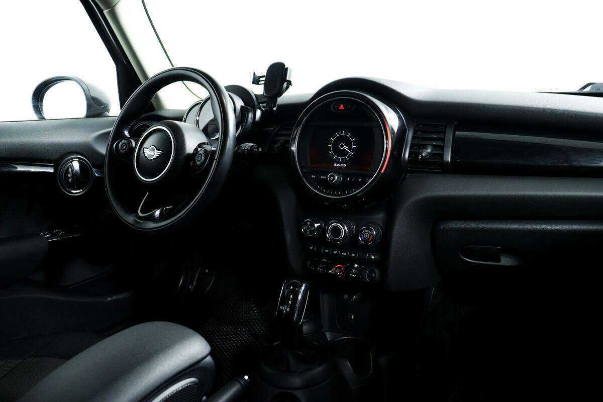Купить Mini Hatch Cooper, 2018, 42 811 км, фото №9