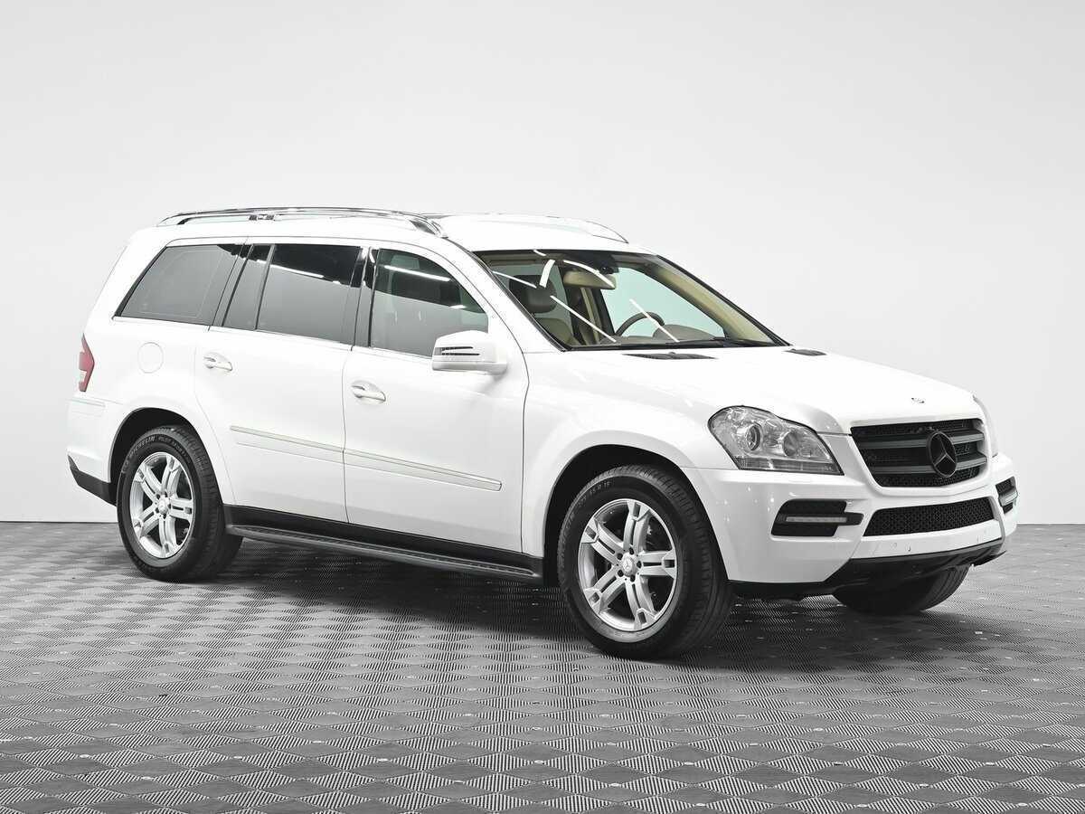 Купить Mercedes-Benz GL-Класс 350, 2010, 215 000 км, фото №2