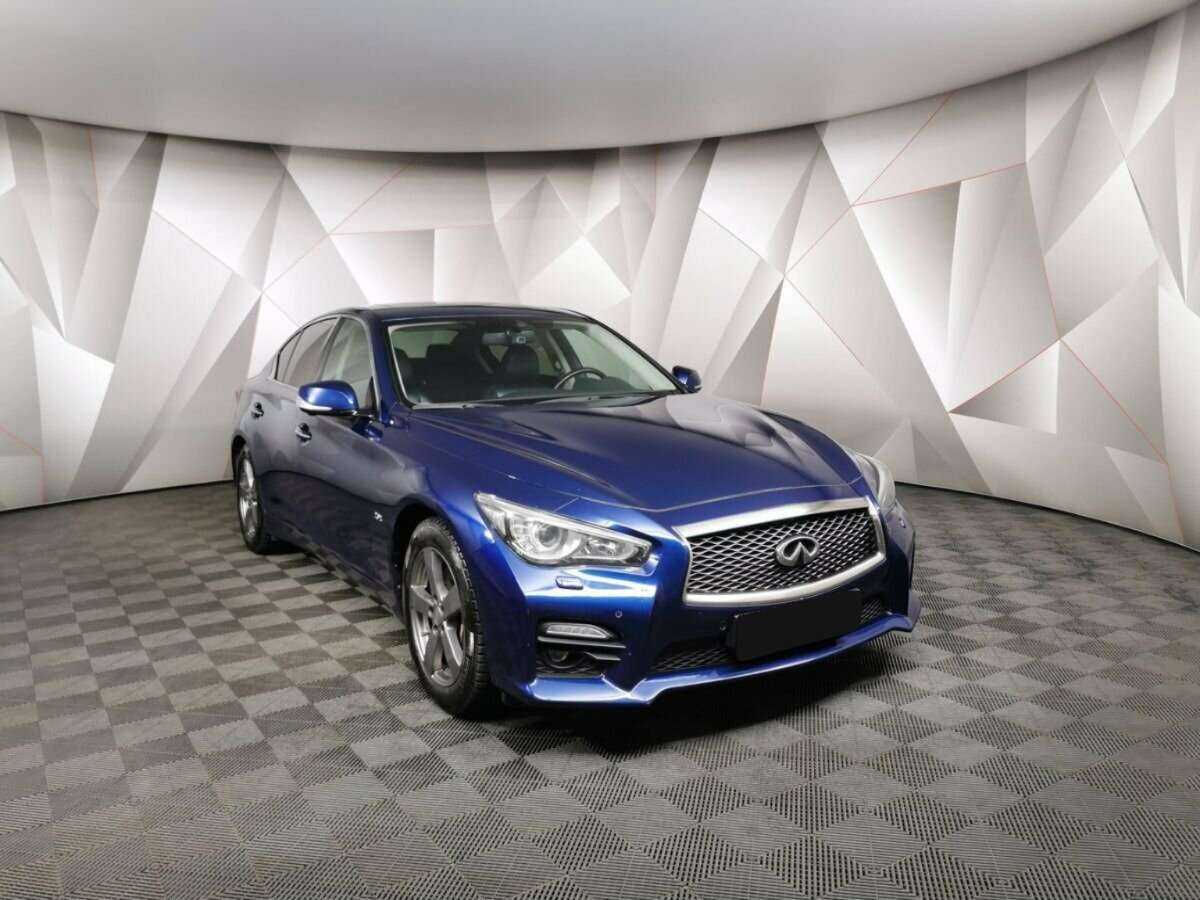 Купить Infiniti Q50, 2016, 101 724 км, фото №3