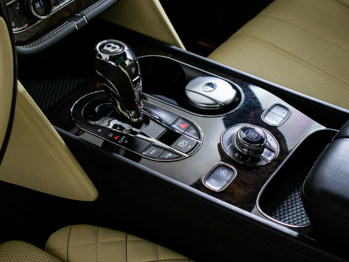 Купить Bentley Bentayga I, 2016, 99 901 км, фото №20