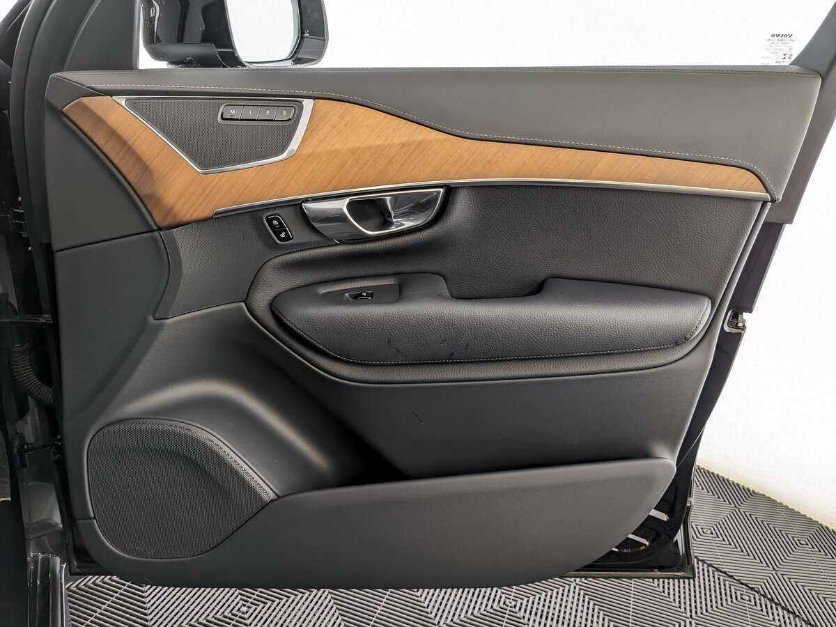 Купить Volvo XC90 Recharge, 2021, 45 225 км, фото №21
