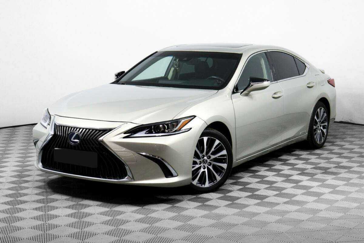 Купить Lexus ES 300h, 2018, 90 630 км, фото №1