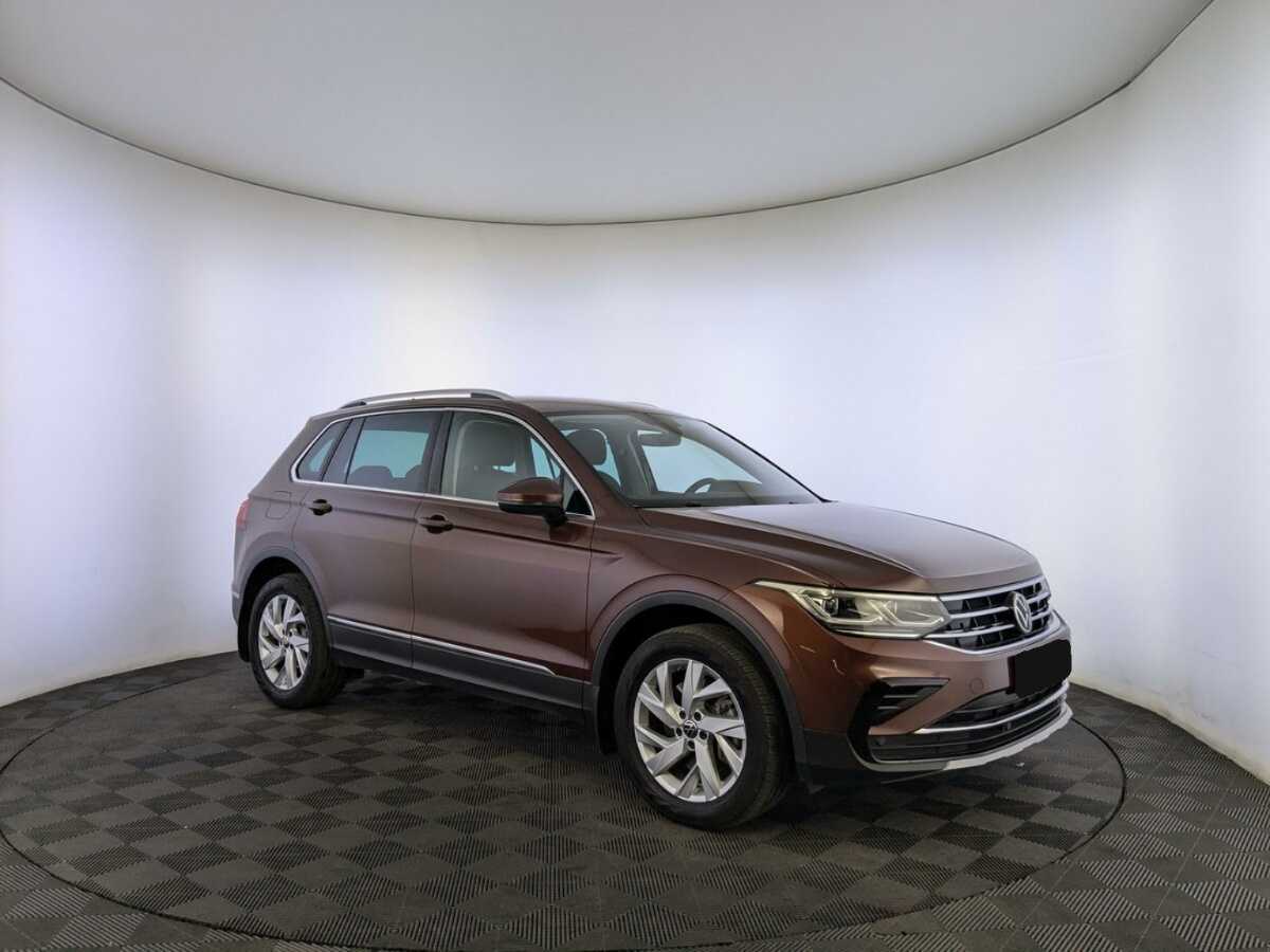 Купить Volkswagen Tiguan, 2021, 56 856 км, фото №3