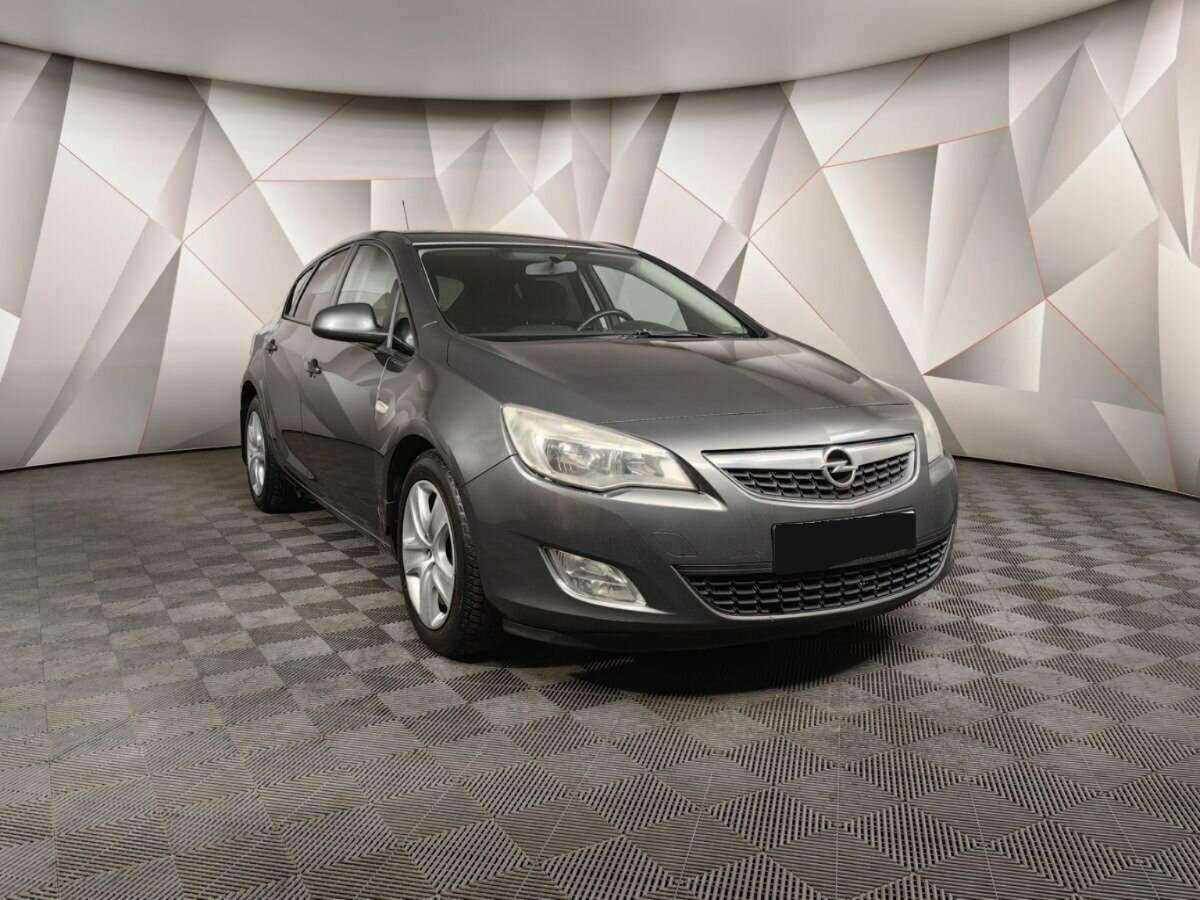 Купить Opel Astra, 2011, 146 665 км, фото №3