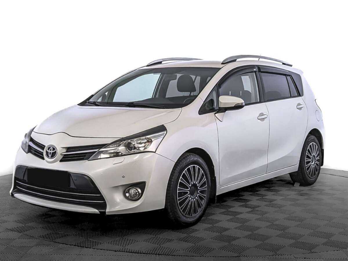 Купить Toyota Verso, 2013, 118 798 км, фото №1