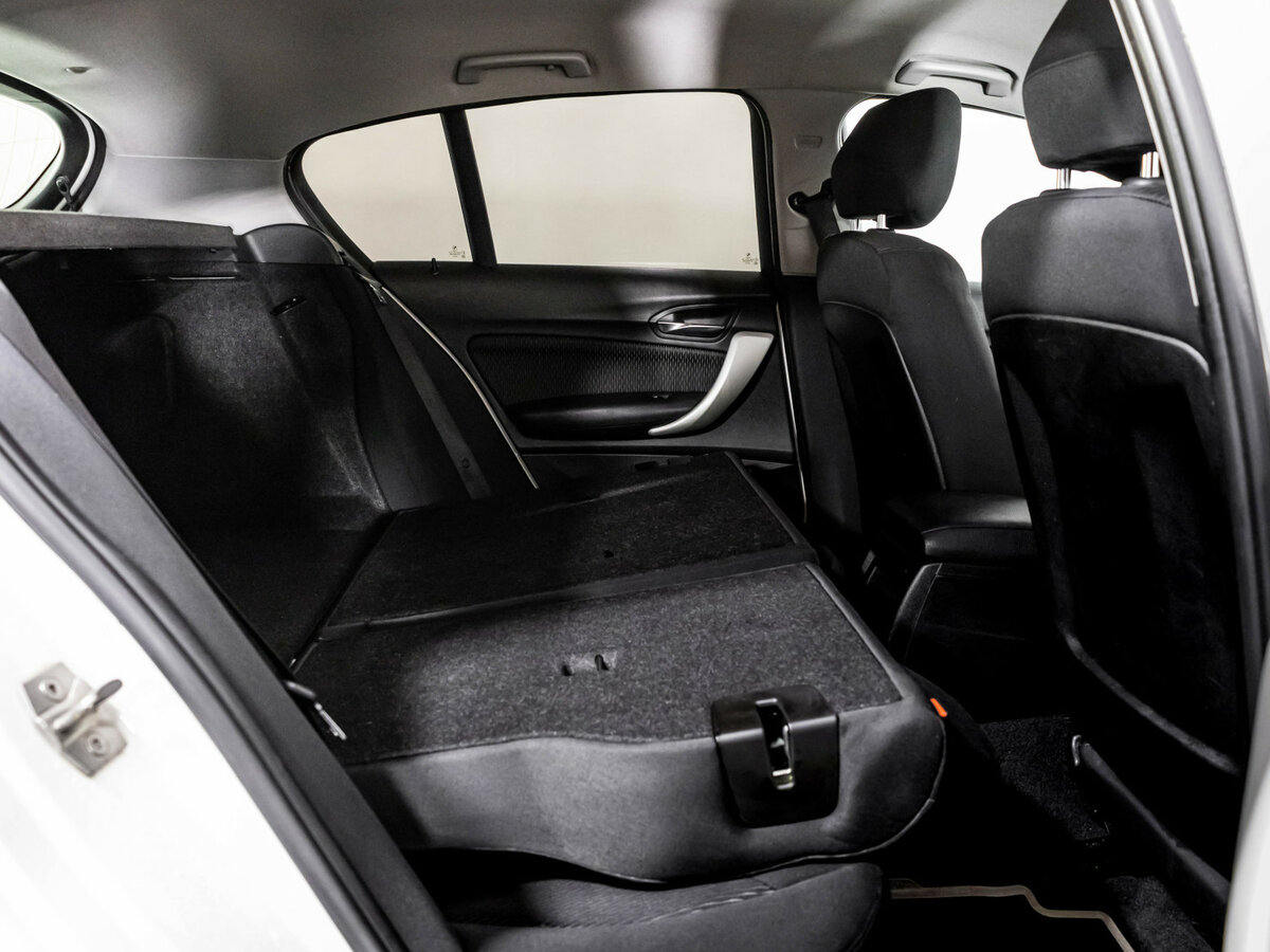 Купить BMW 1 серии 116i II (F20/F21), 2012, 192 464 км, фото №16