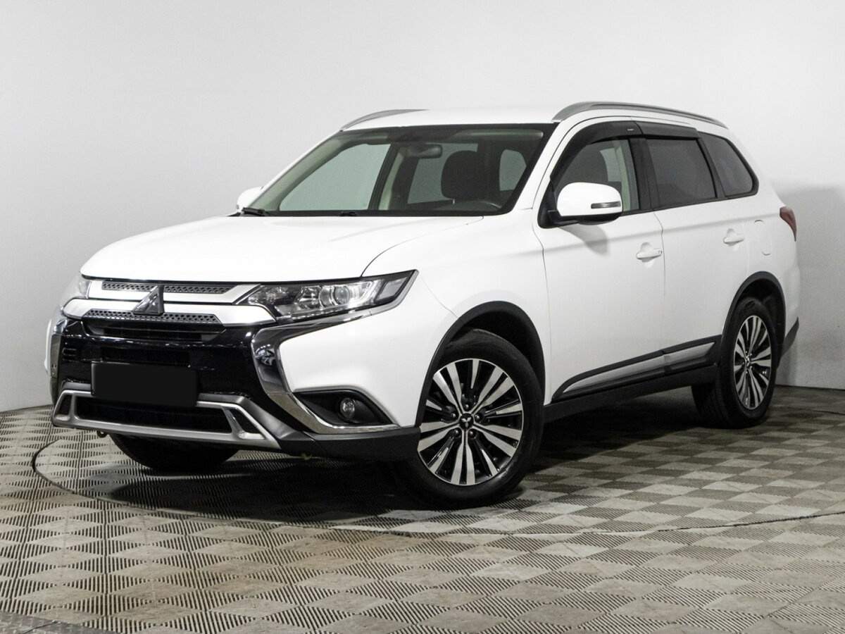 Купить Mitsubishi Outlander, 2018, 70 460 км, фото №1