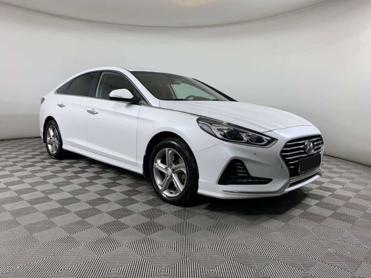 Купить Hyundai Sonata, 2019, 111 941 км, фото №3