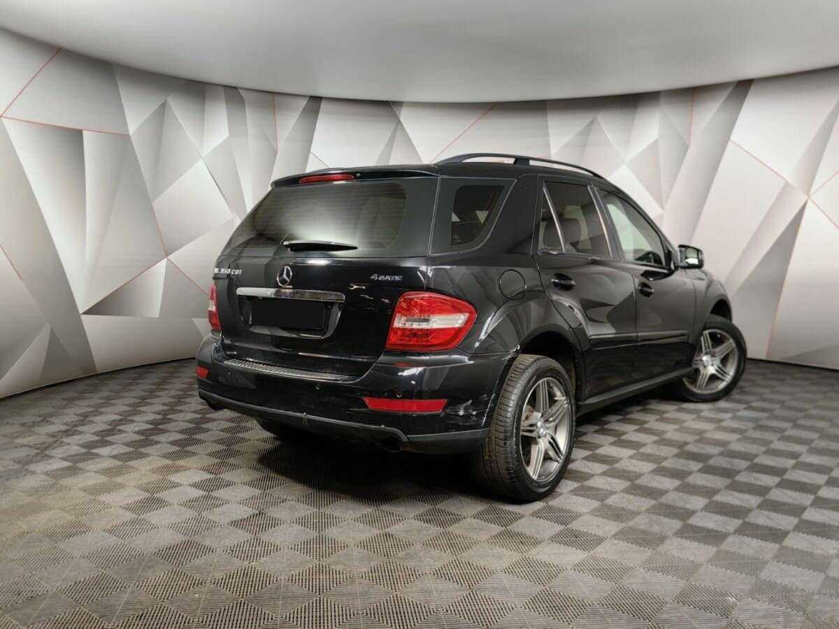 Купить Mercedes-Benz M-Класс 350, 2010, 214 000 км, фото №2