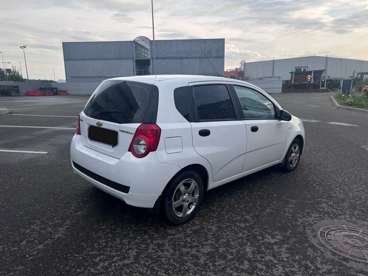 Купить Chevrolet Aveo, 2010, 167 886 км, фото №3