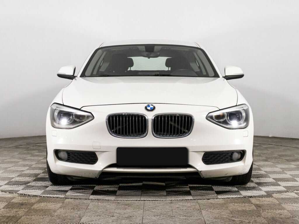Купить BMW 1 серии 116i, 2013, 181 130 км, фото №2