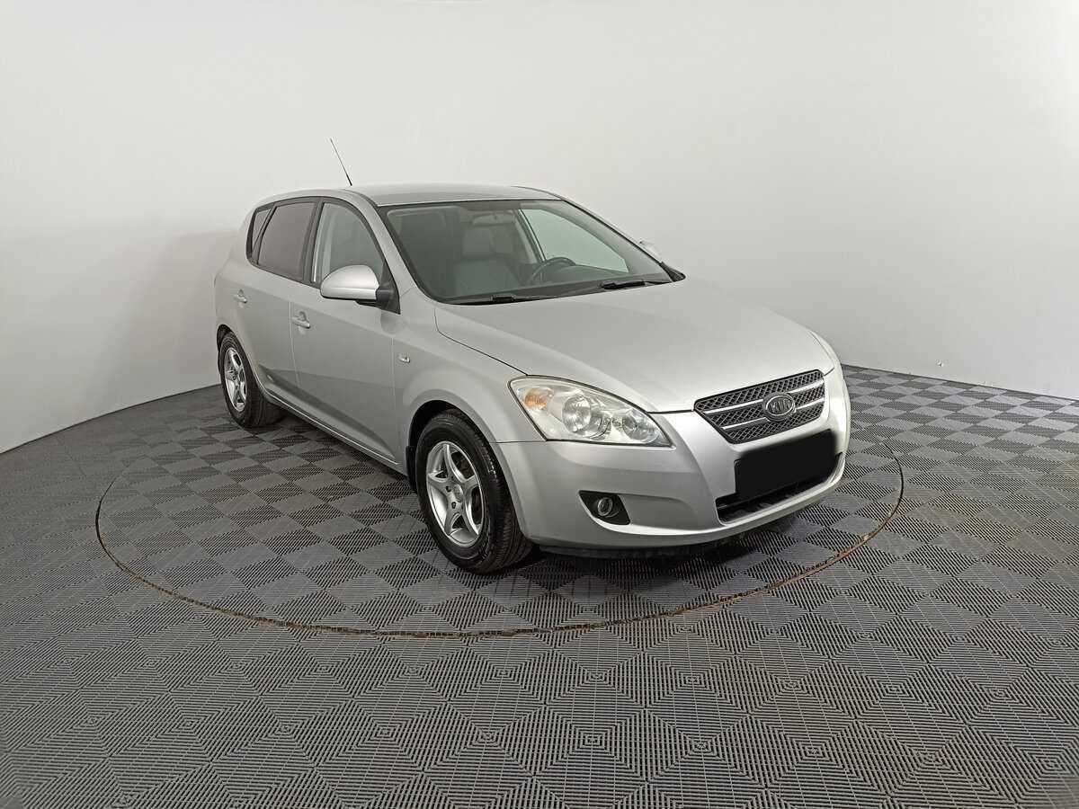 Купить Kia Ceed, 2009, 210 041 км, фото №3