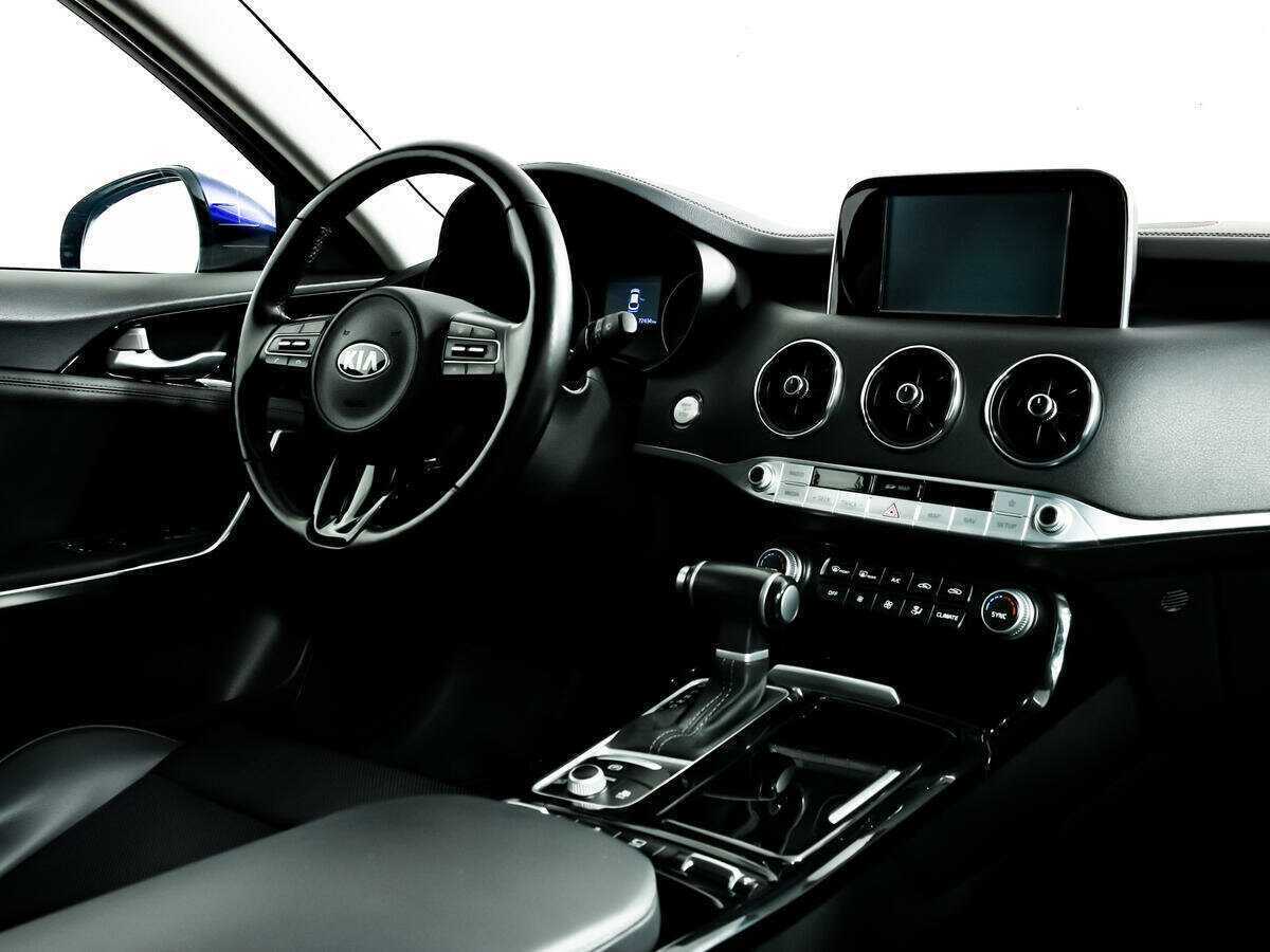 Купить Kia Stinger, 2018, 72 379 км, фото №9