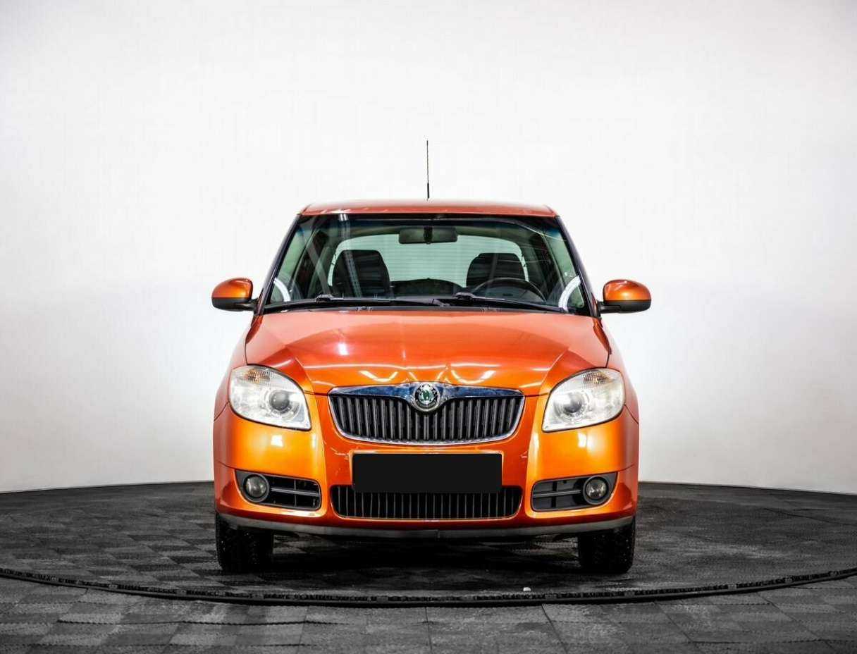 Купить Skoda Fabia, 2010, 100 291 км, фото №2