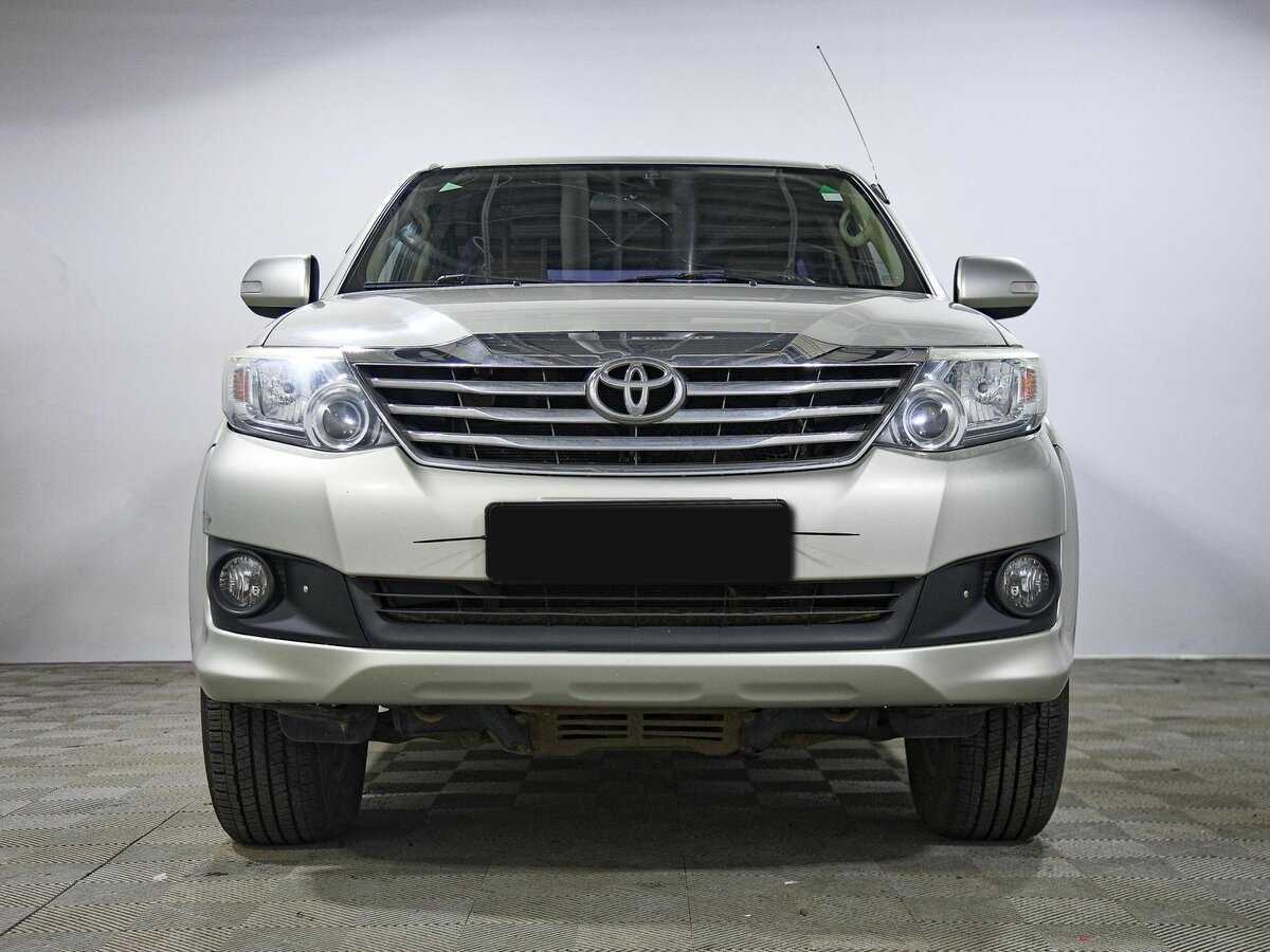 Купить Toyota Fortuner, 2012, 146 500 км, фото №2