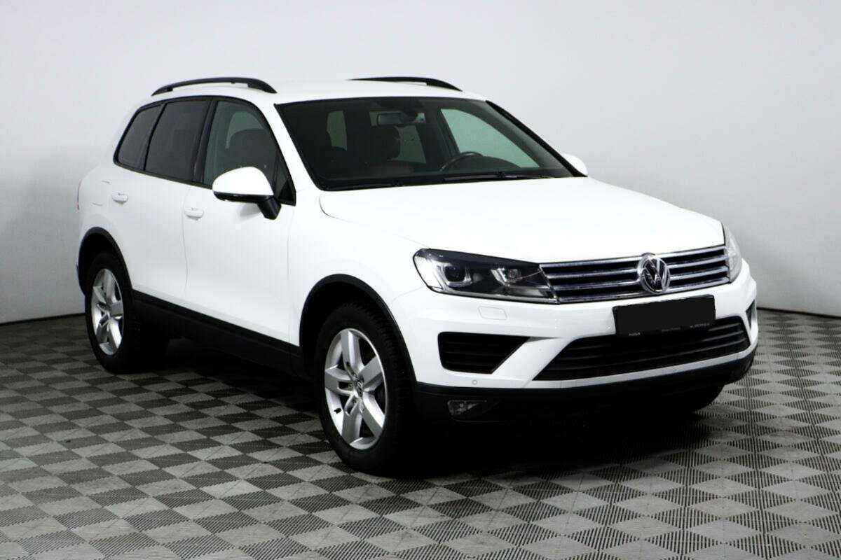 Купить Volkswagen Touareg, 2016, 107 128 км, фото №3
