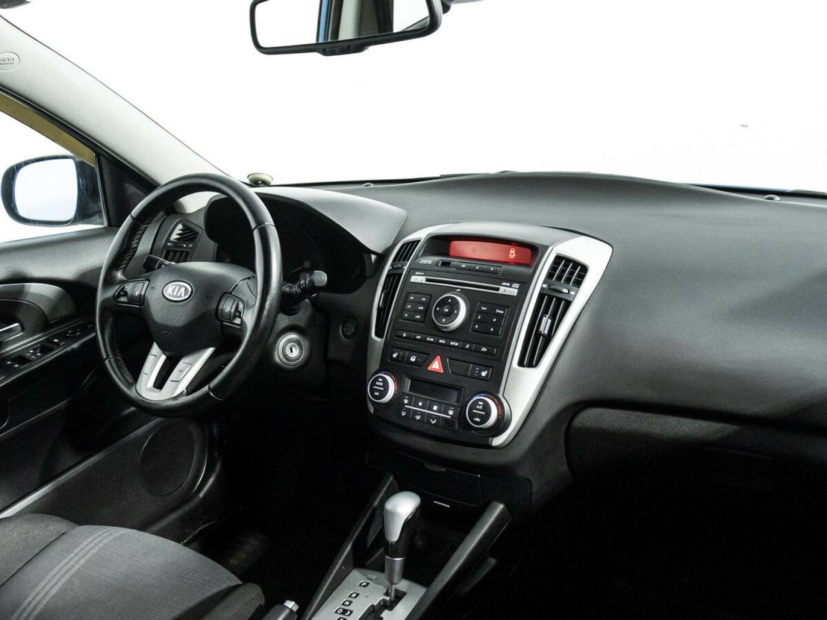 Купить Kia Ceed I Рестайлинг, 2010, 185 000 км, фото №9