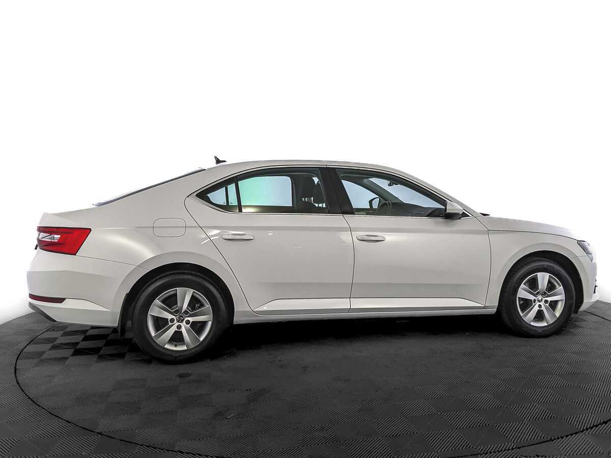Купить Skoda Superb, 2021, 28 189 км, фото №4