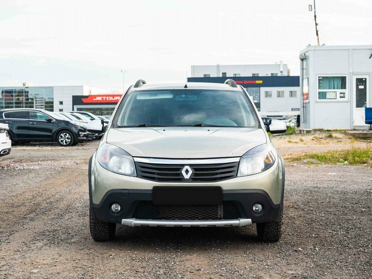 Купить Renault Sandero Stepway, 2011, 308 000 км, фото №2