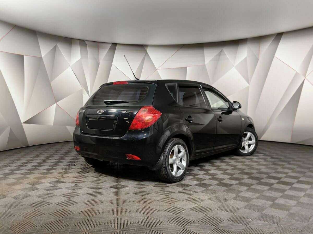 Купить Kia Ceed, 2008, 138 456 км, фото №2