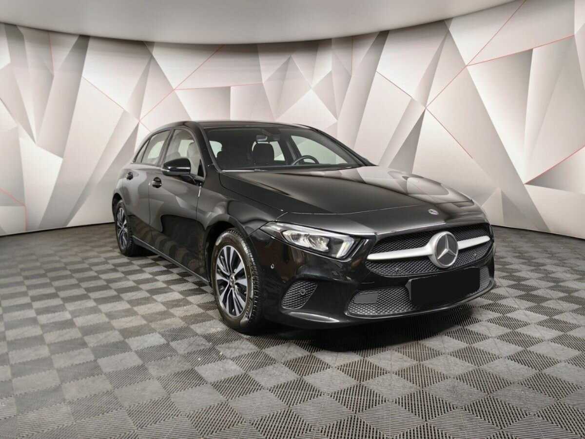 Купить Mercedes-Benz A-Класс 200, 2019, 37 817 км, фото №3